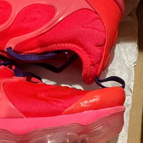 Gently Worn Women's Nike Air Vapormax Plus - Bright Crimson and Pink Blast - Picture 3 of 5
